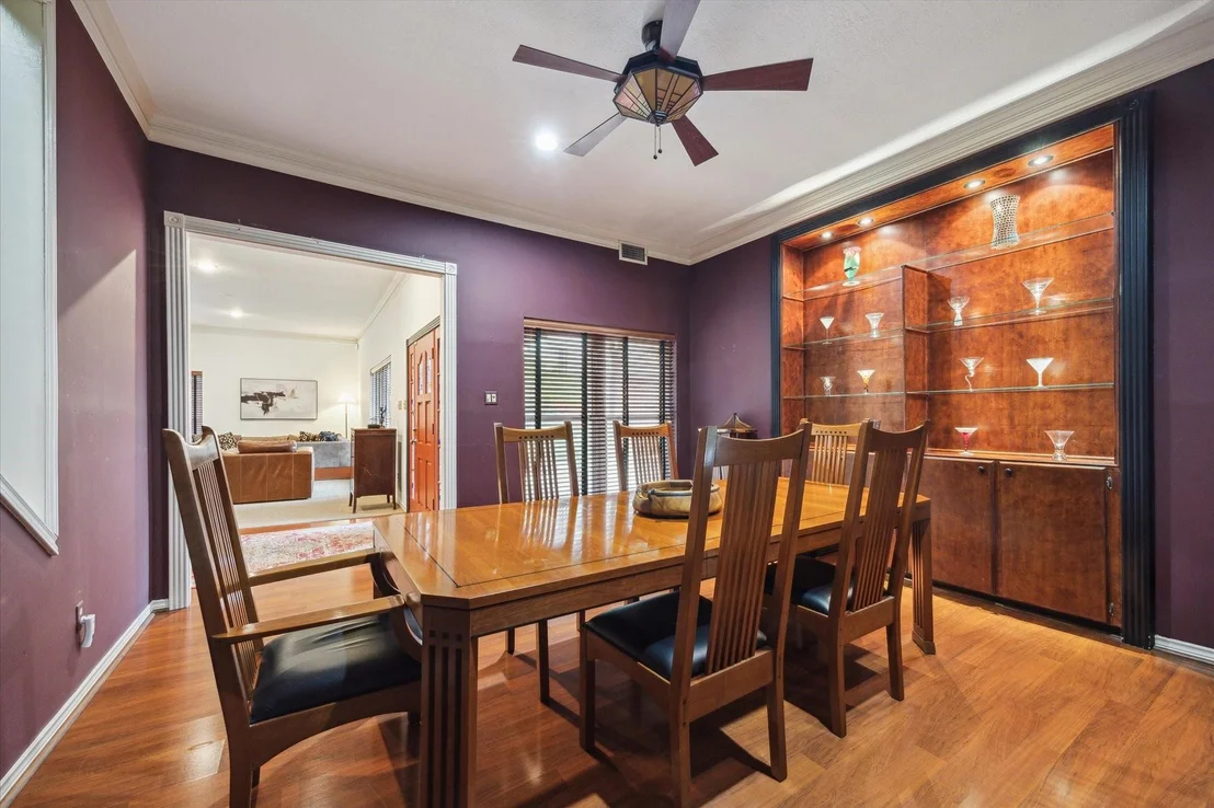 Photo of 1112 Jackson Boulevard