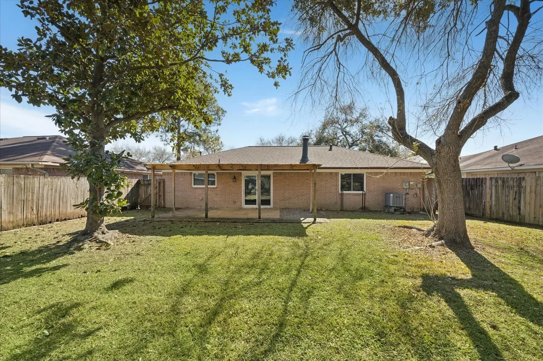 Photo of 439 Reseda Drive