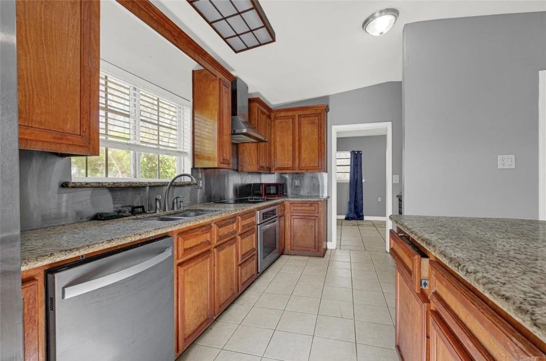 Photo of 610 12th Street