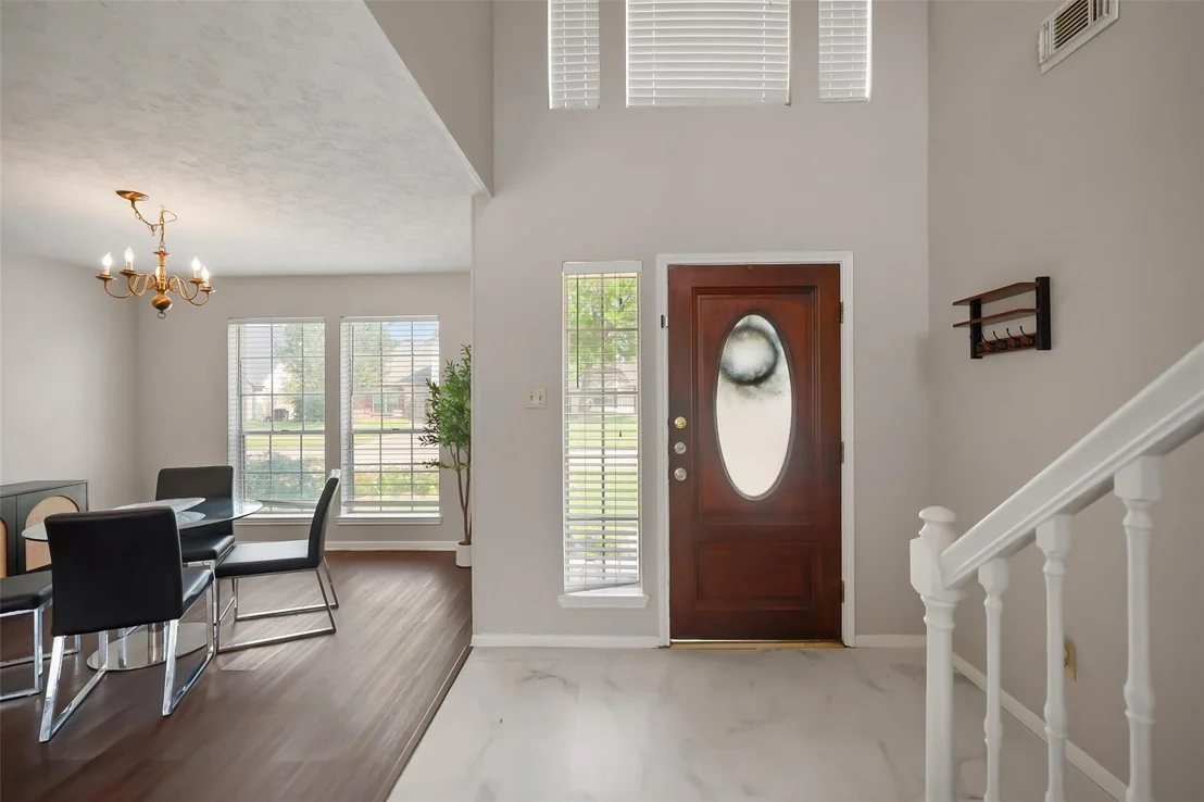 Photo of 7323 Maple Walk Drive