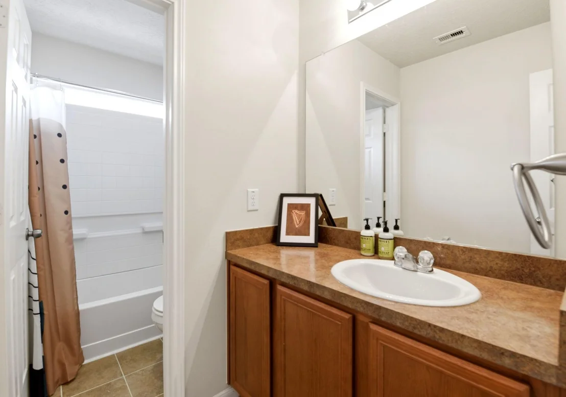 Photo of 12563 Chiswick Road