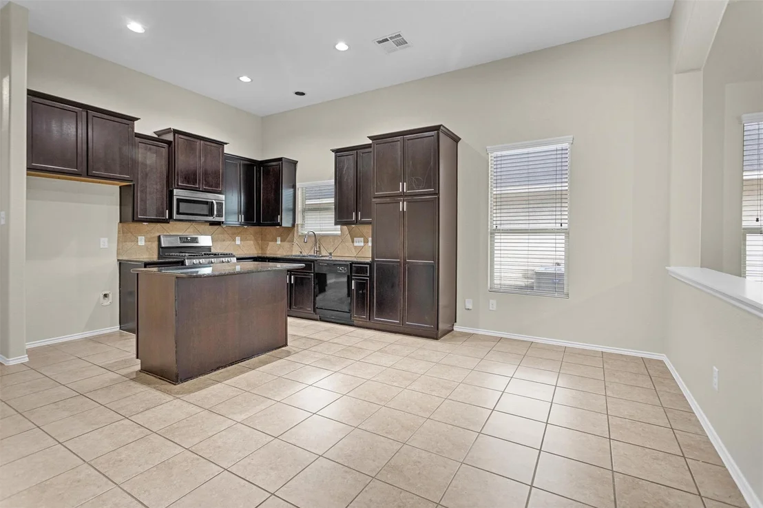 Photo of 21419 Fossil Trails Drive