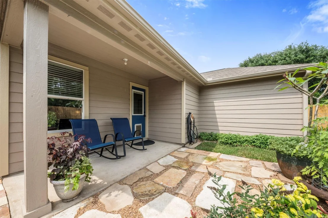Photo of 9750 Gulfstream Drive