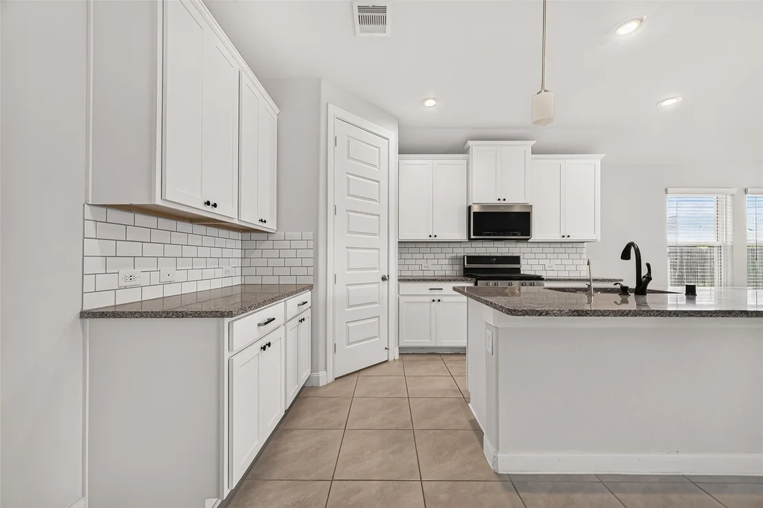 Photo of 8915 Orchid Valley Way