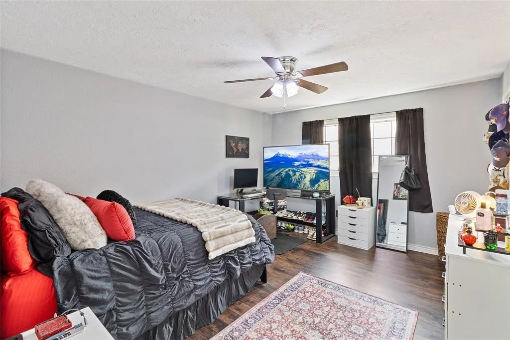Photo of 1504 N Avenue Q