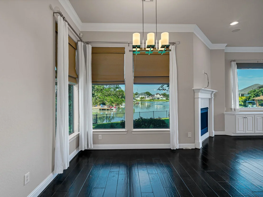 Photo of 1802 Sparrows Ridge