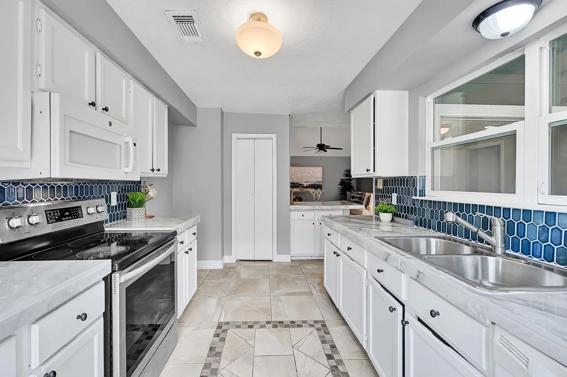 Photo of 8910 Beau Monde Drive