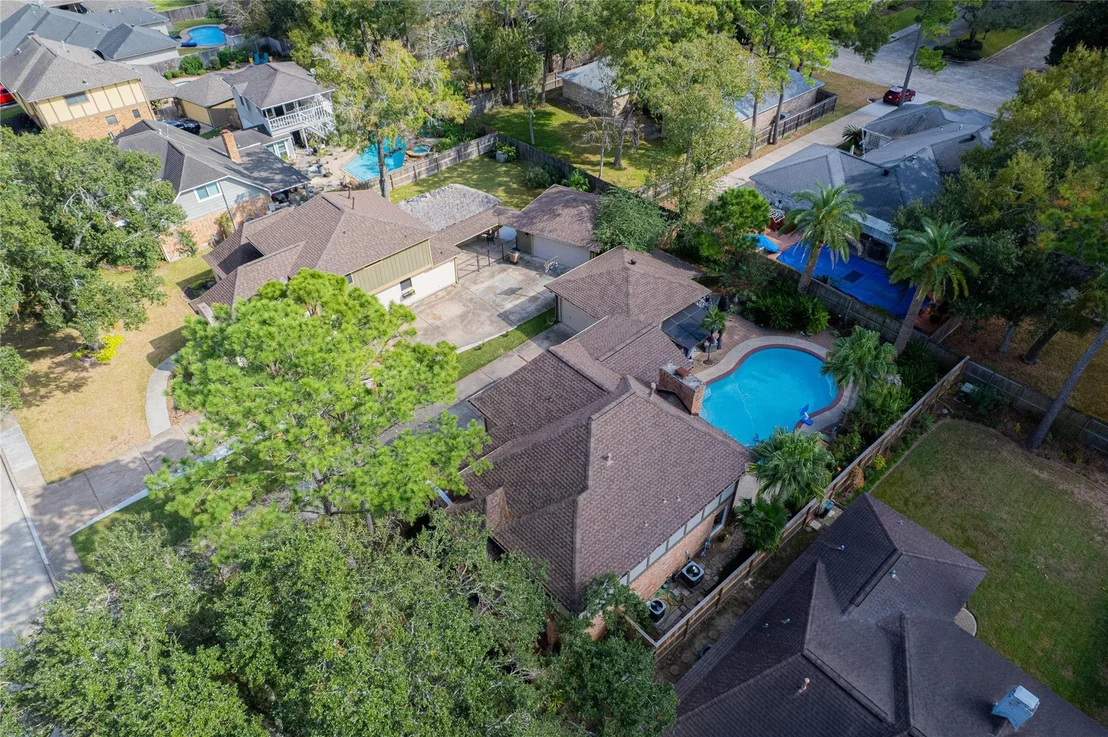 Photo of 614 Olde Oaks Drive