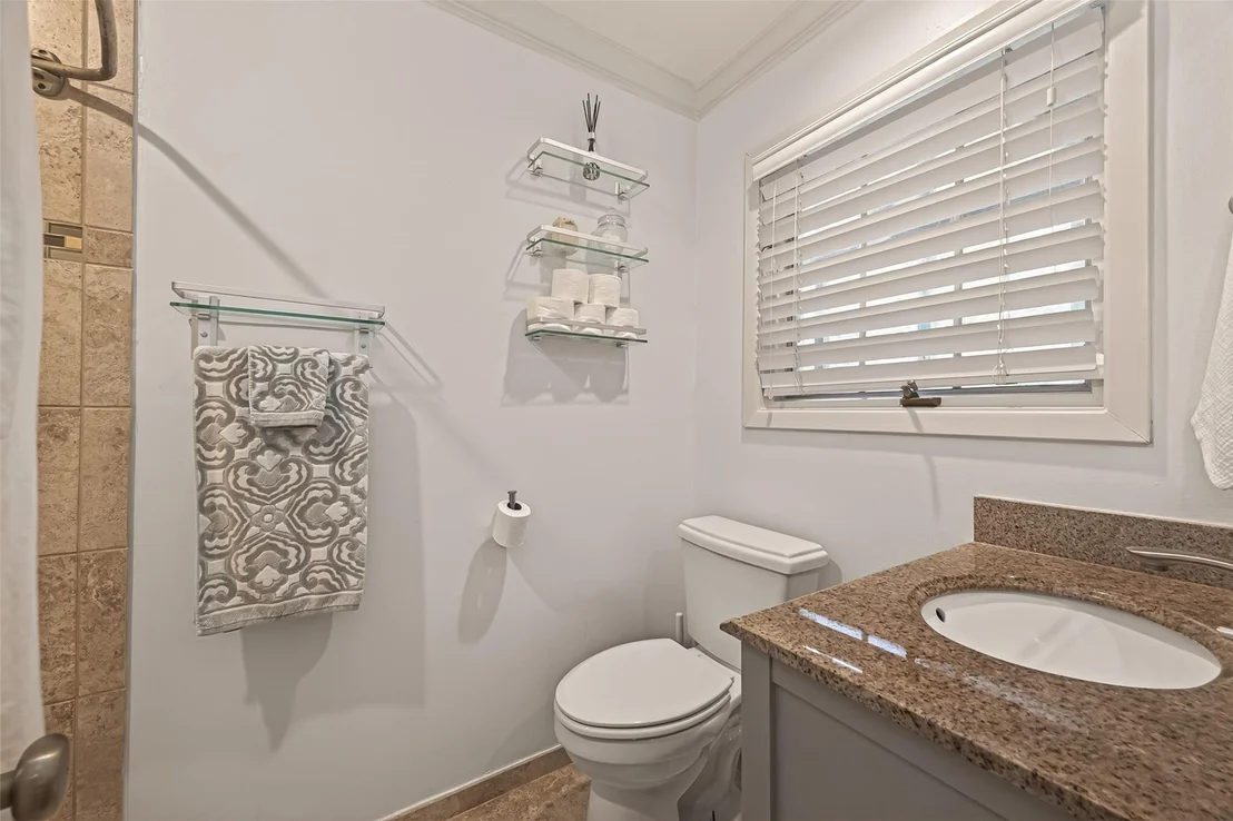Photo of 10807 Oasis Drive