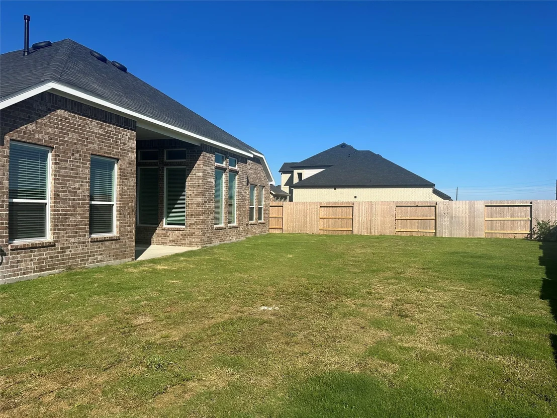 Photo of 2502 Shallow Lake Lane