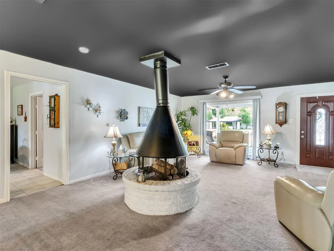 Photo of 905 Bartlett Road
