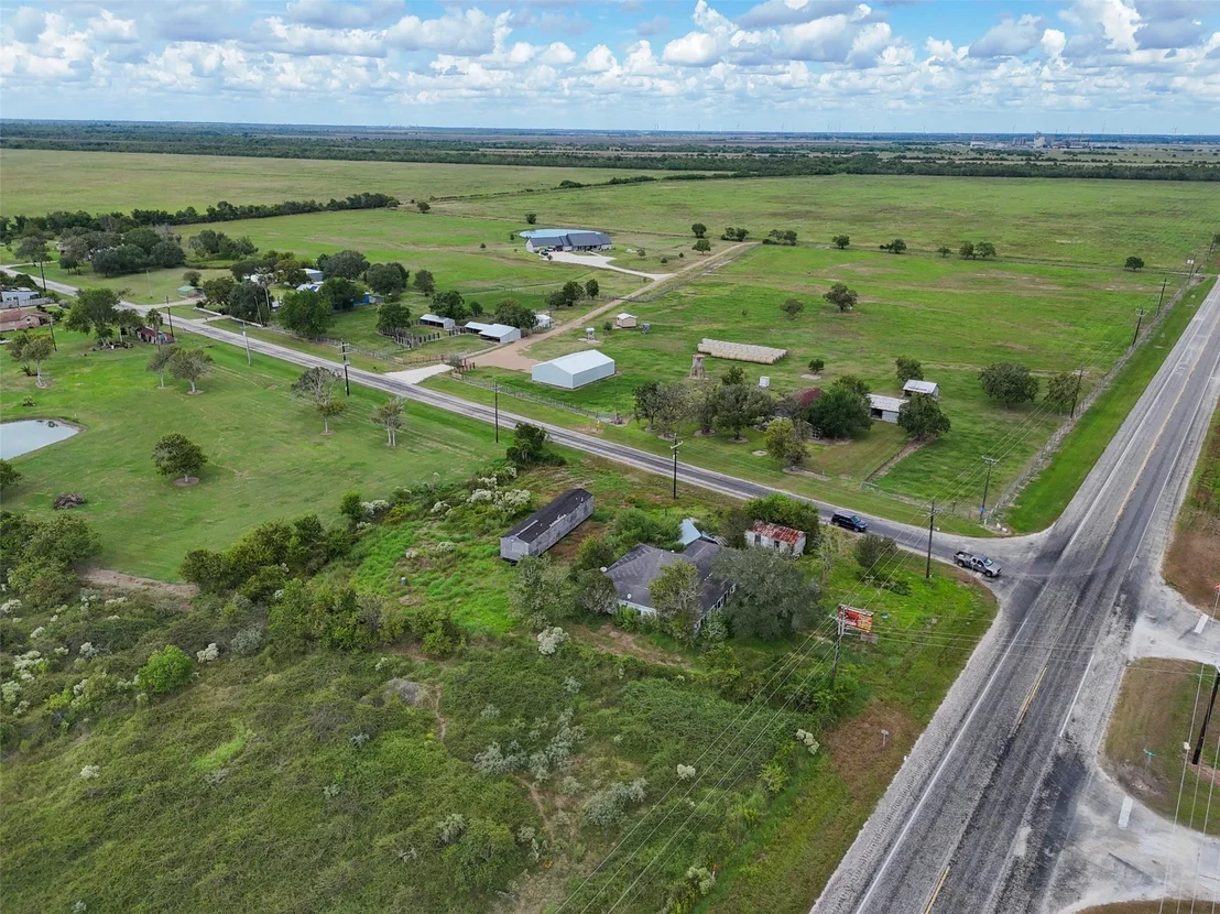 Photo of 25 County Road 242