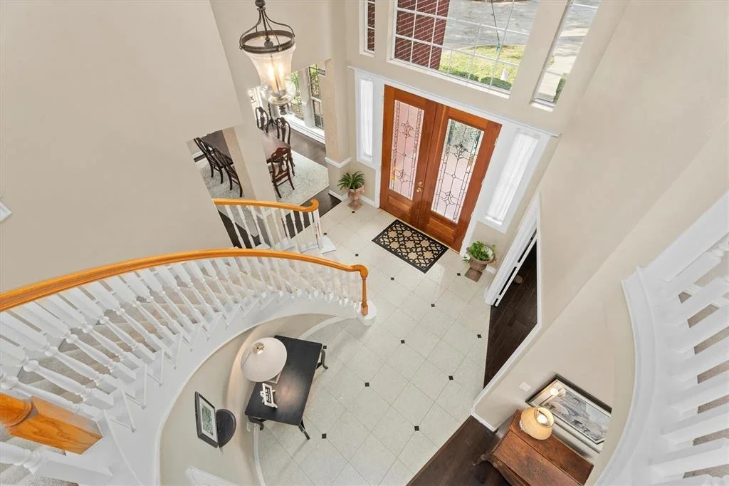 Photo of 7111 Centre Oaks Drive