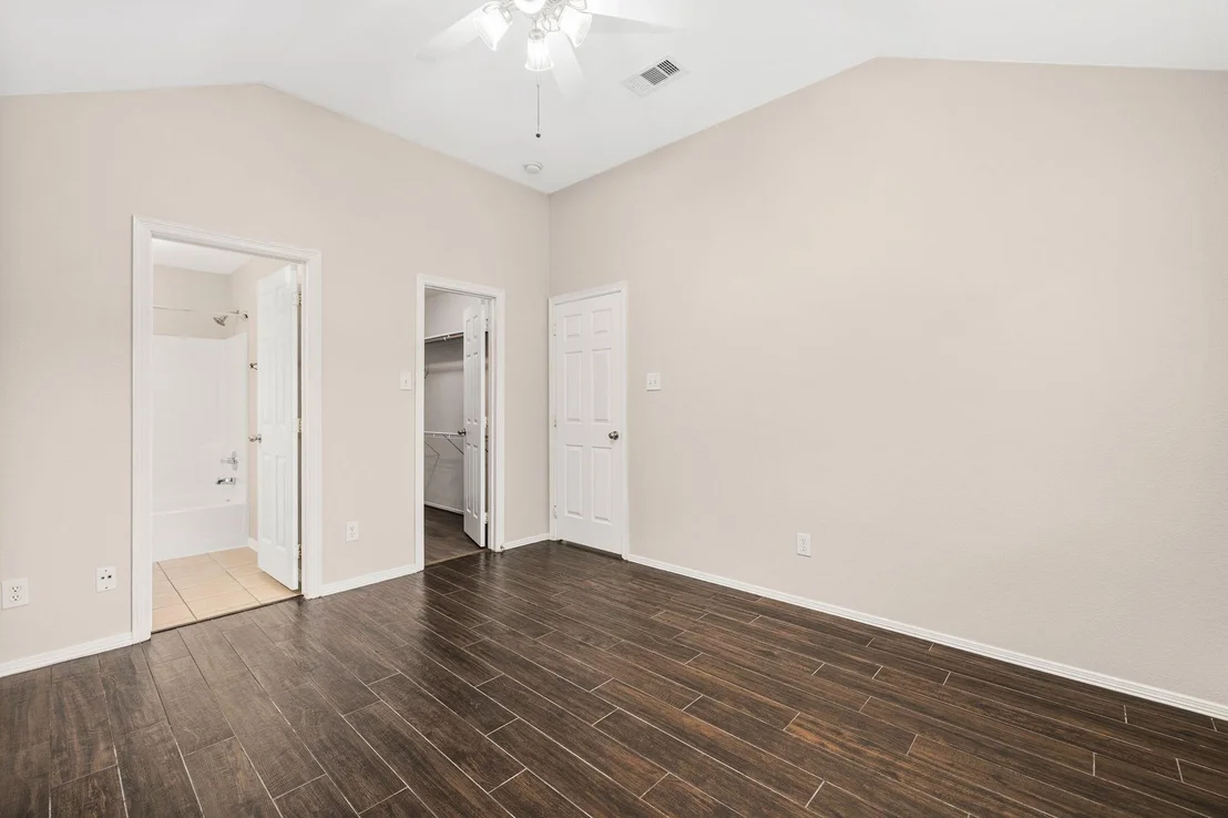 Photo of 6011 Minard Drive