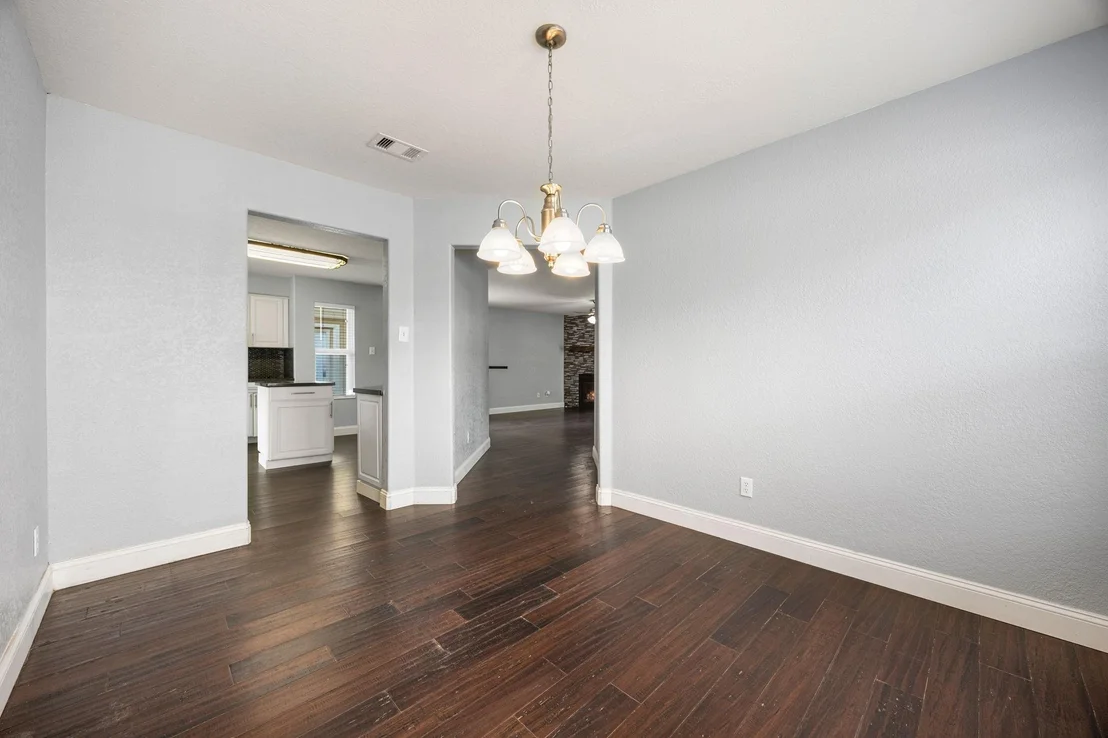 Photo of 9921 Kingfisher Drive