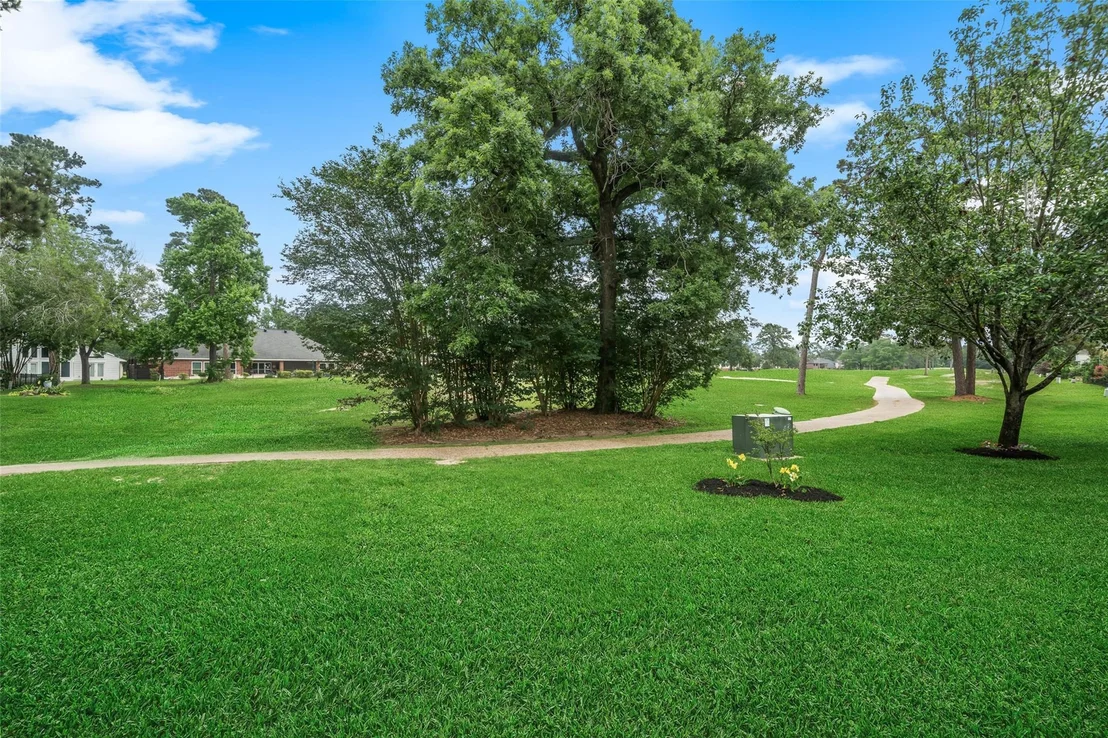 Photo of 18222 Walden Forest Drive