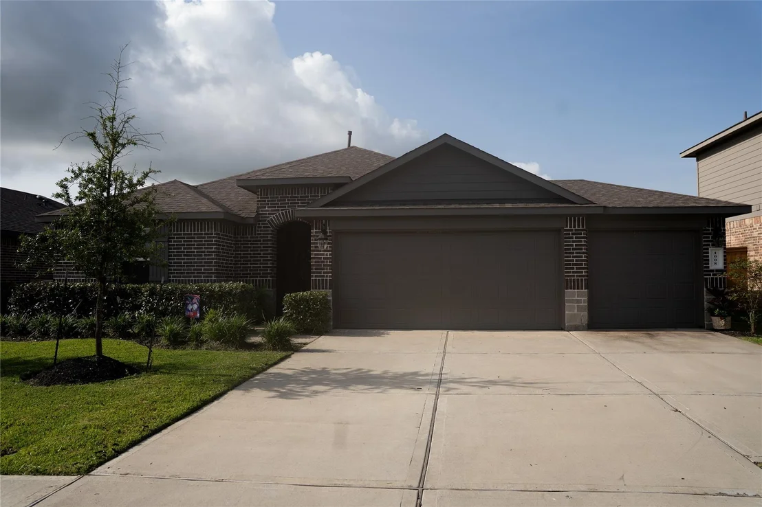 Photo of 1008 Llano Trail