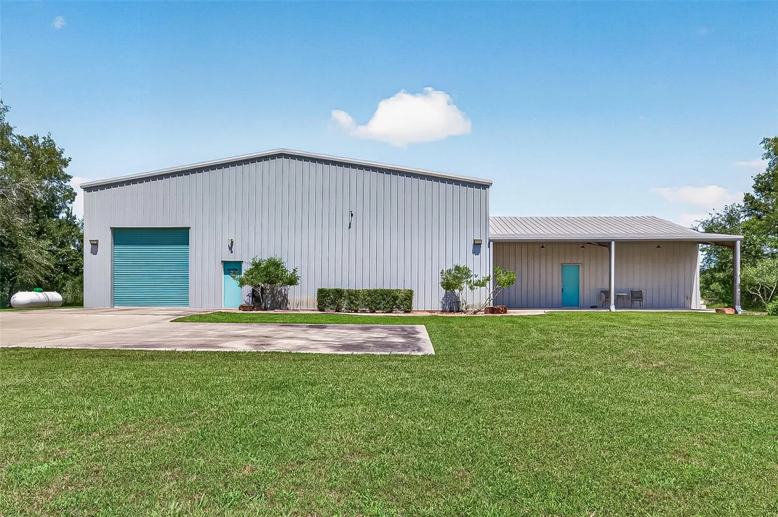 Photo of 22610 Cessna Road