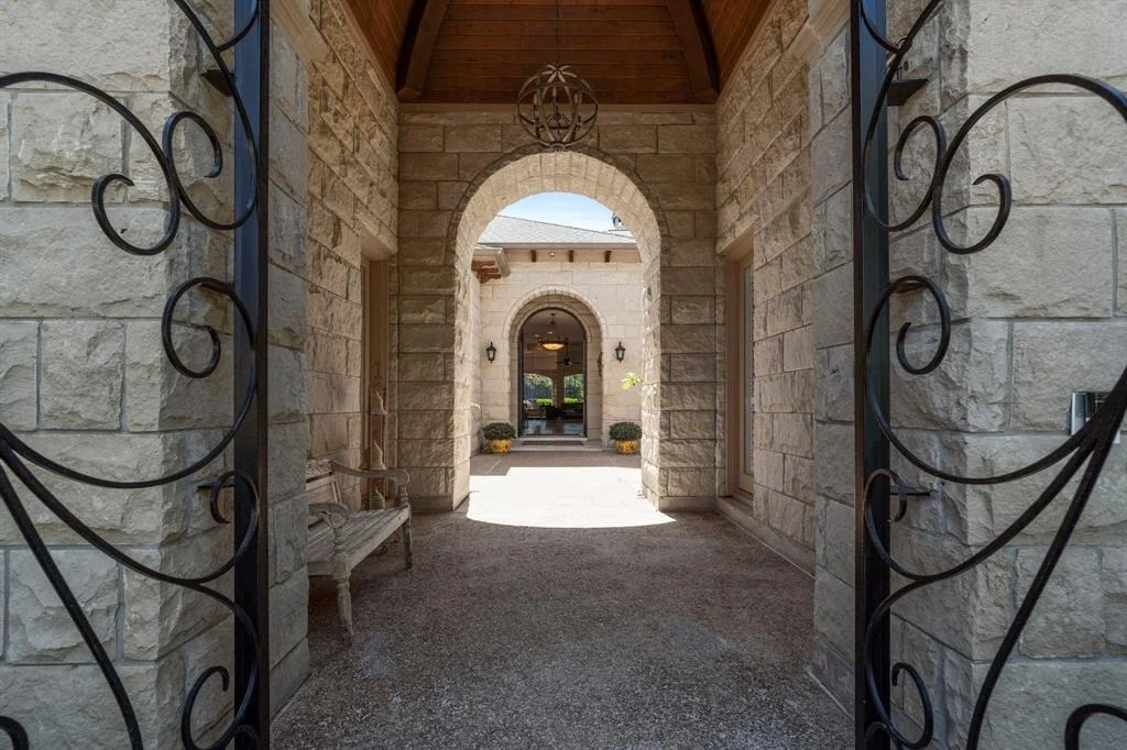 Photo of 2602 Britton Ridge Drive