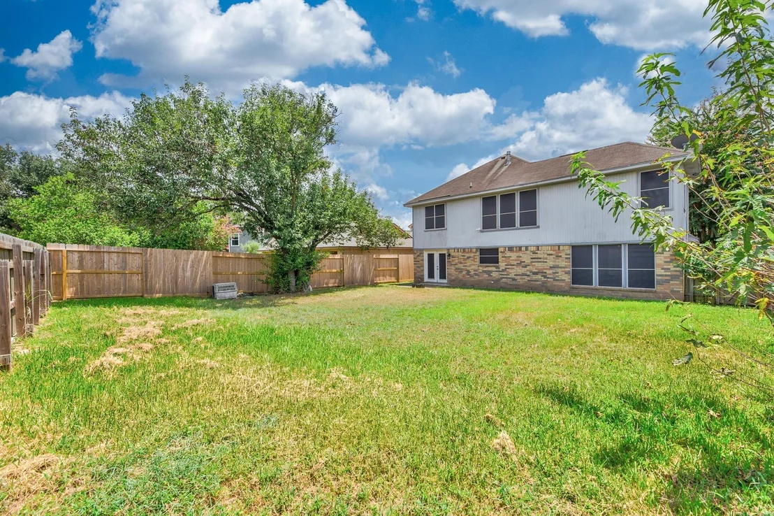 Photo of 6638 Cove Lake Drive