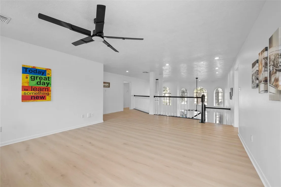 Photo of 9714 Broadley Drive