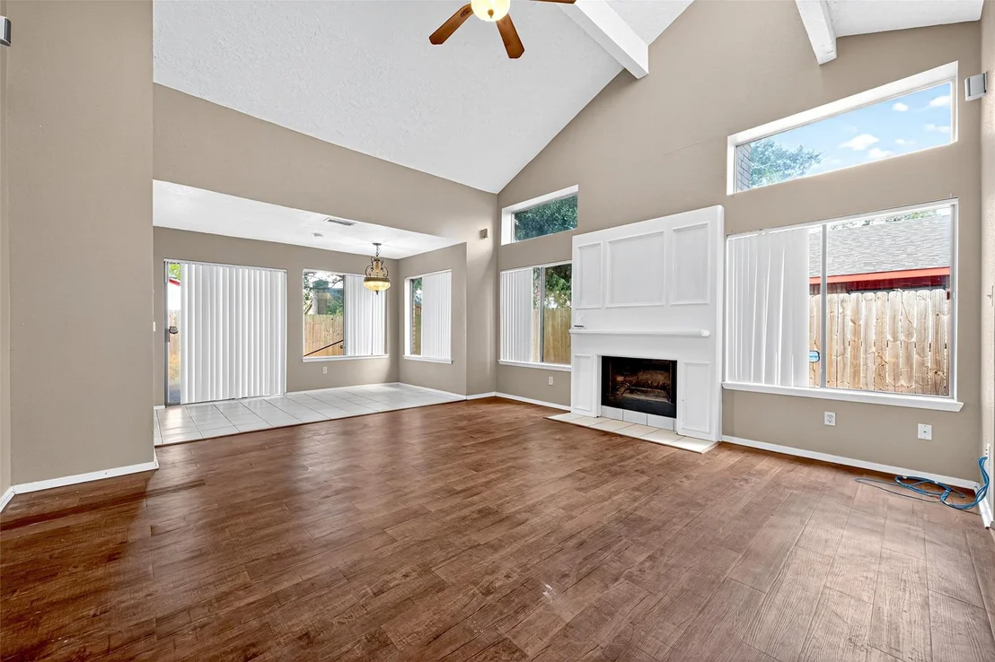 Photo of 6935 Foxbrook Drive