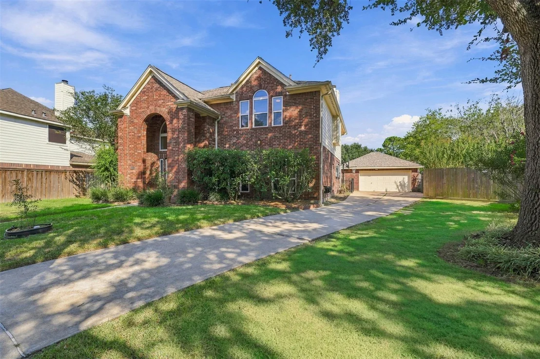 Photo of 1909 Harbour Cove Drive