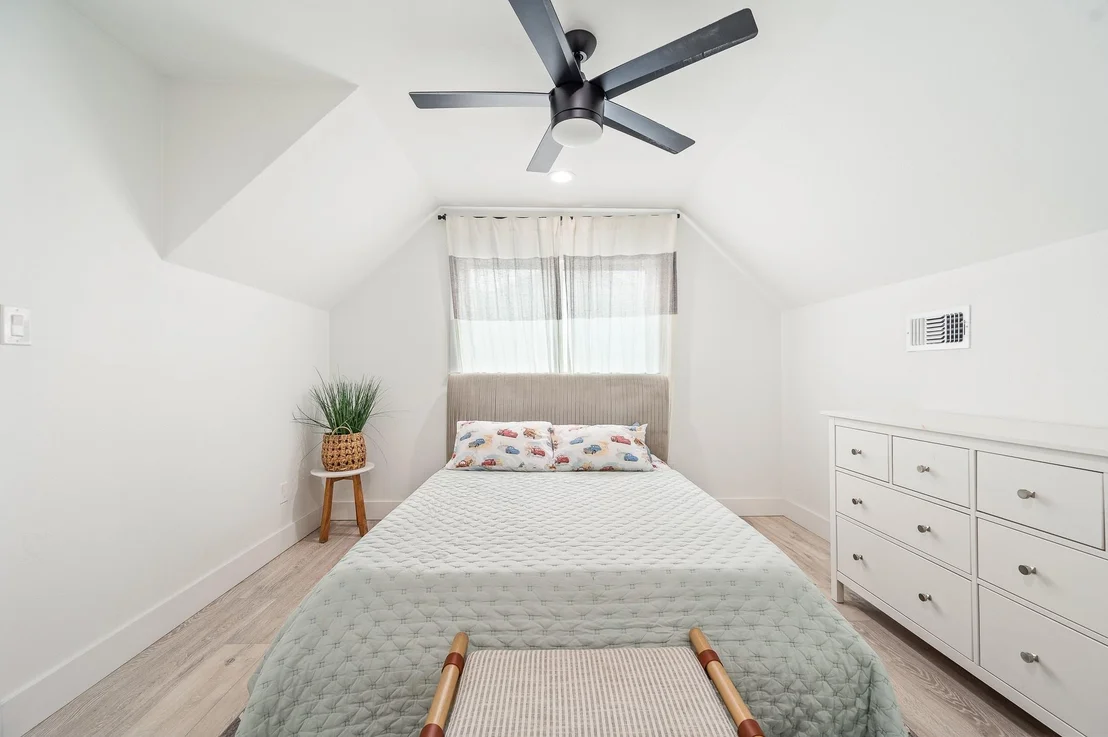 Photo of 2102 Teague Road