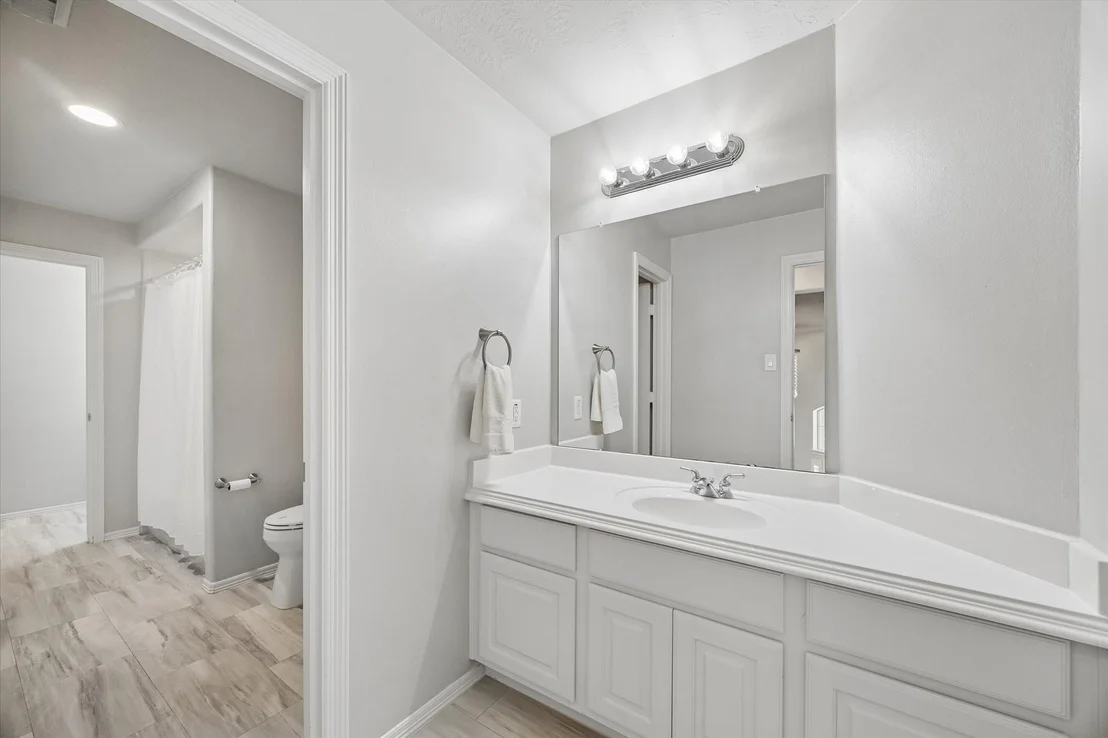 Photo of 2103 Castleheath Court