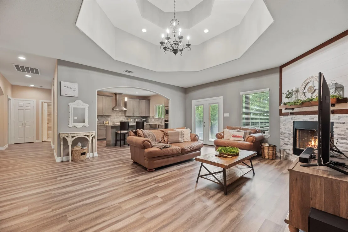 Photo of 1415 Pony Lane