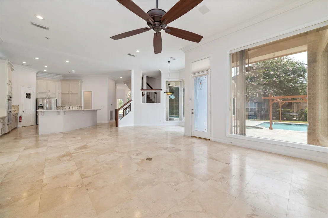 Photo of 32610 Whitburn Trail