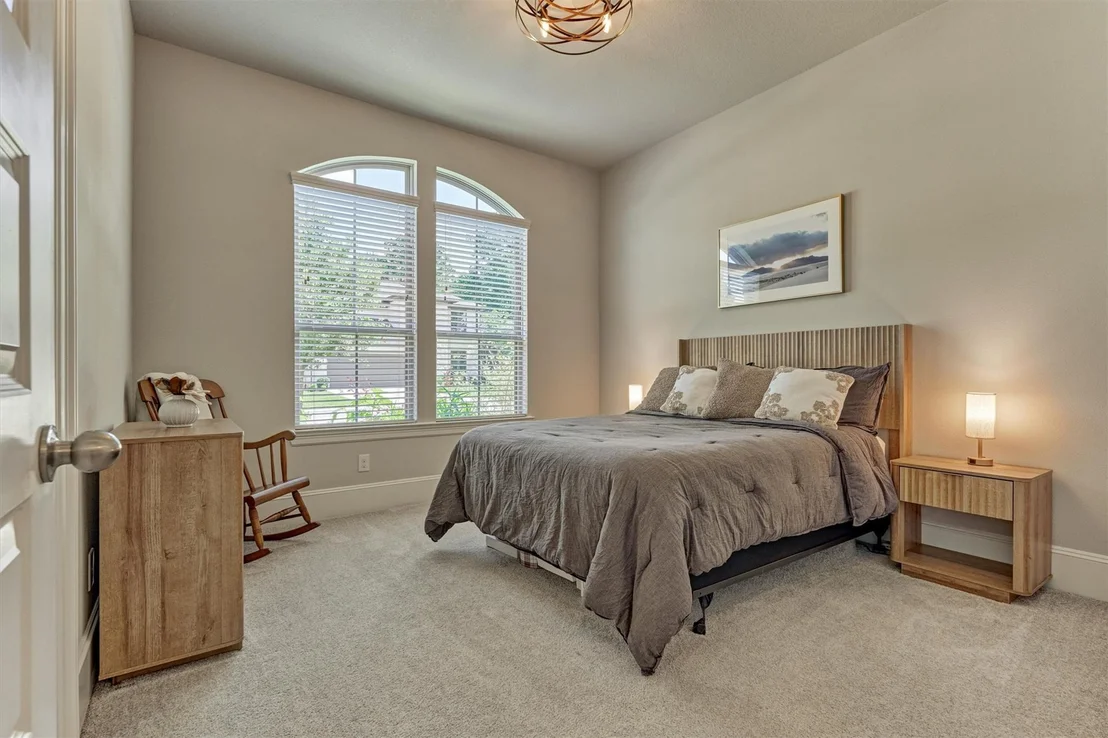 Photo of 238 Bronze View Drive