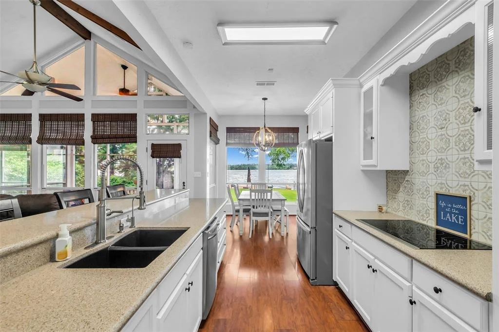 Photo of 923 Paradise Lane