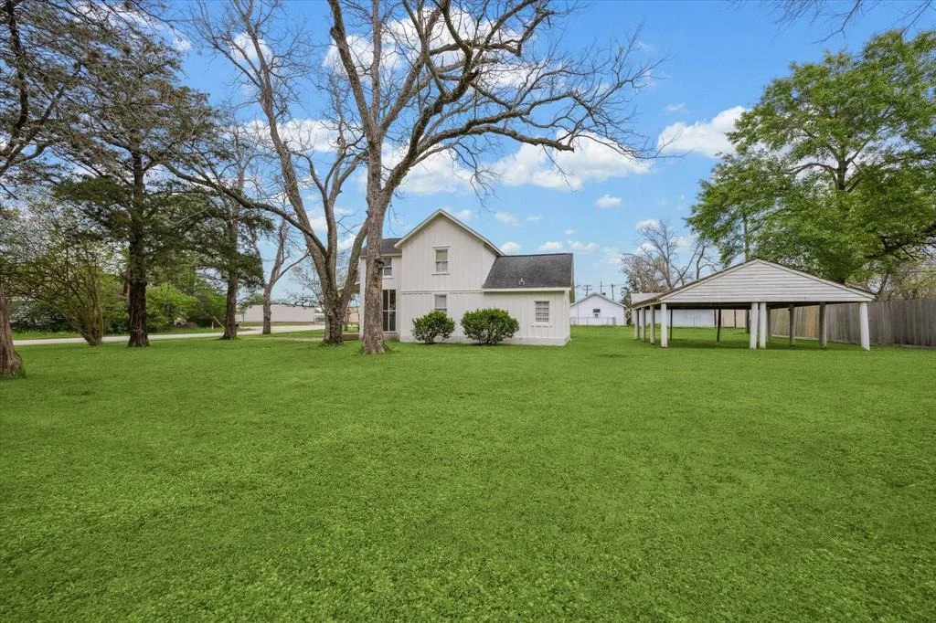 Photo of 1104 Rexville Road