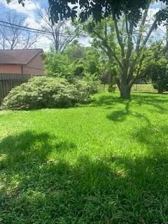Photo of 5102 Tavenor Lane