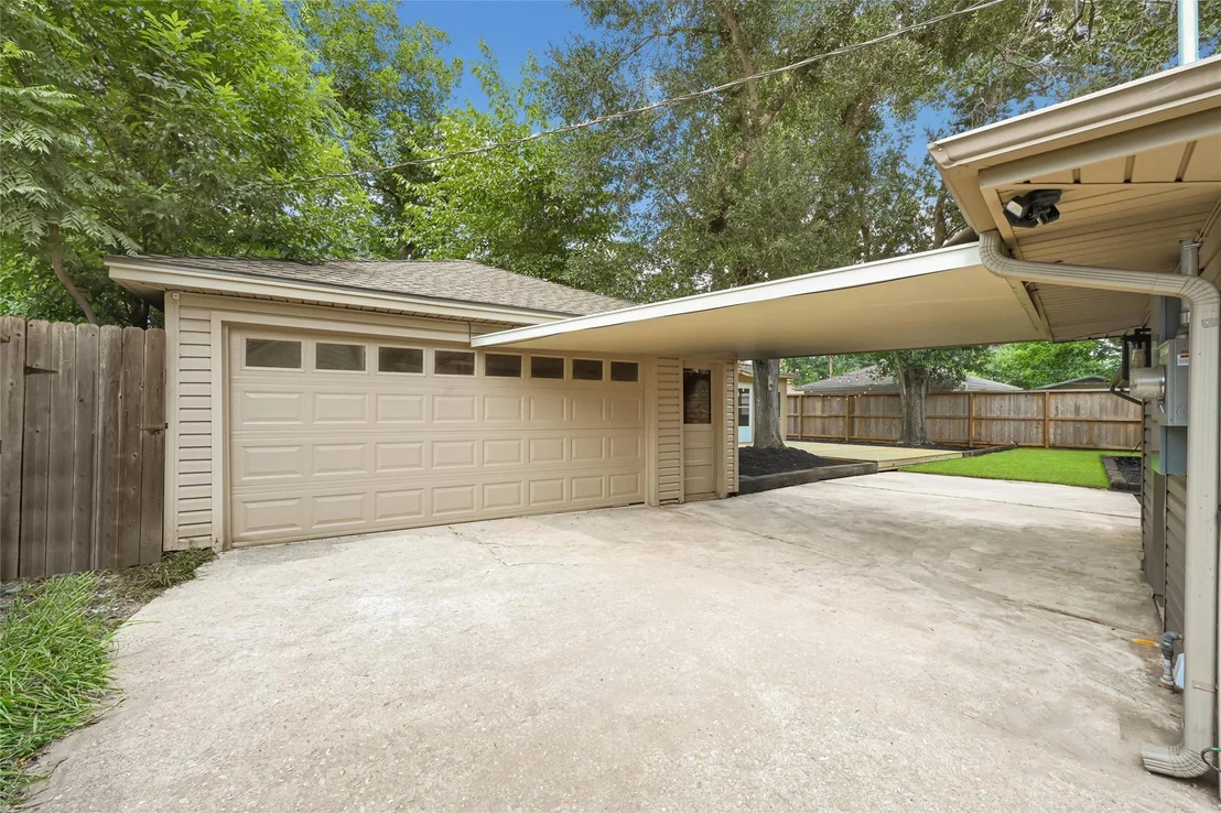 Photo of 11306 Valley Spring Drive