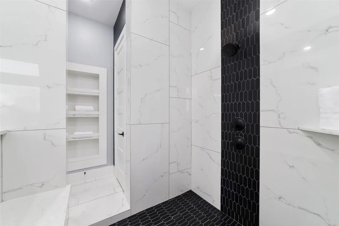 Photo of 13702 Martingale Pointe Drive