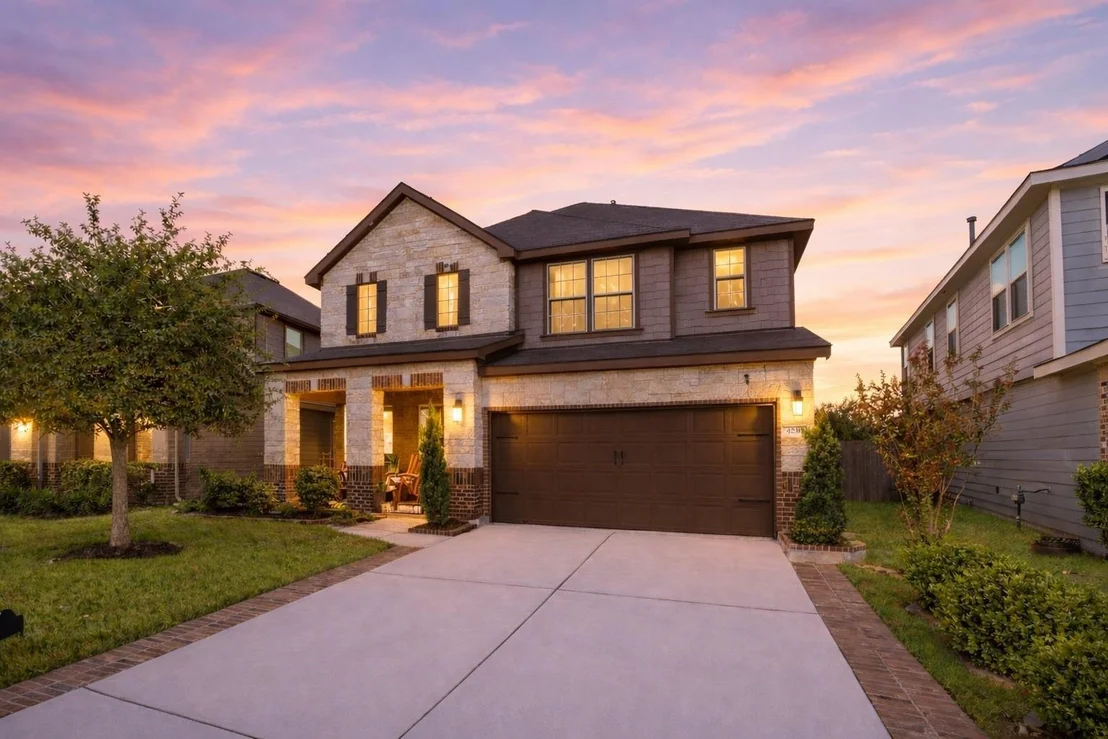 Photo of 4230 Lake Cypress Circle