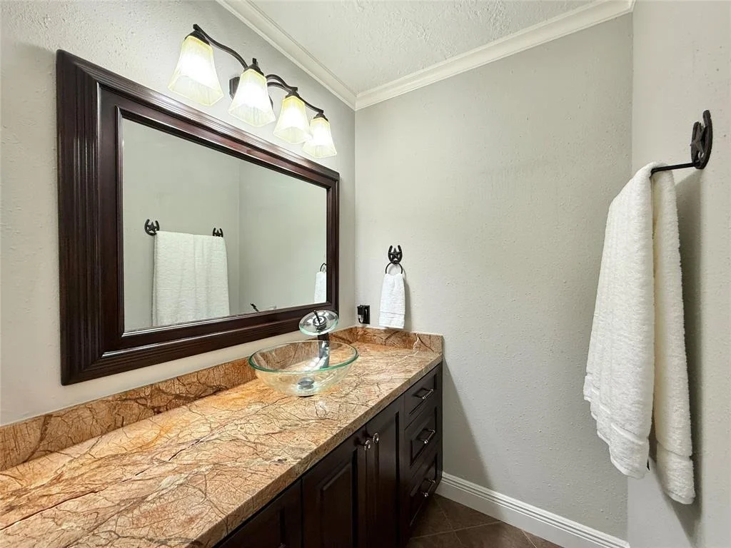 Photo of 5719 Walnutgate Drive