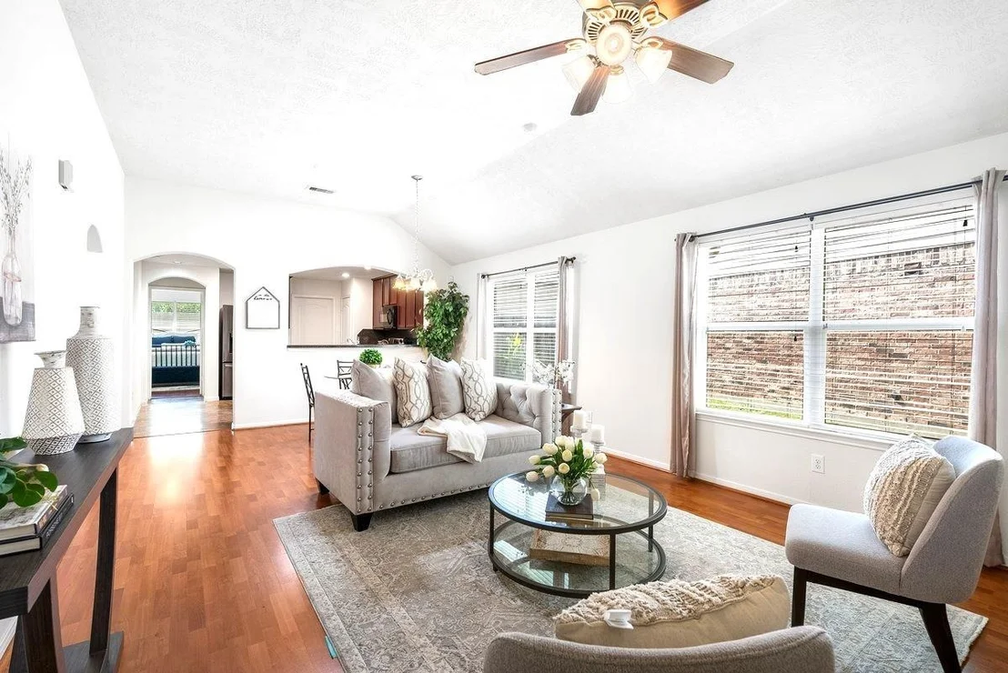 Photo of 9326 Valley Tree Lane