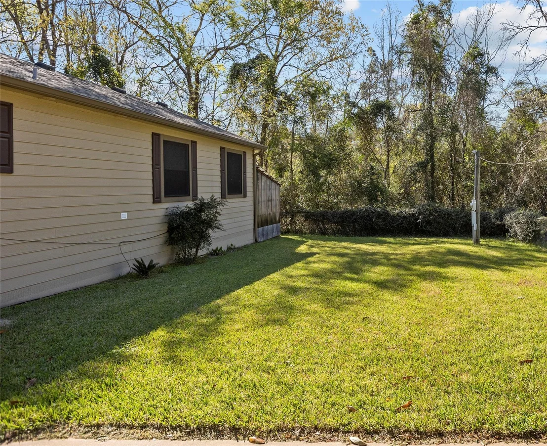Photo of 461 Bluebonnet