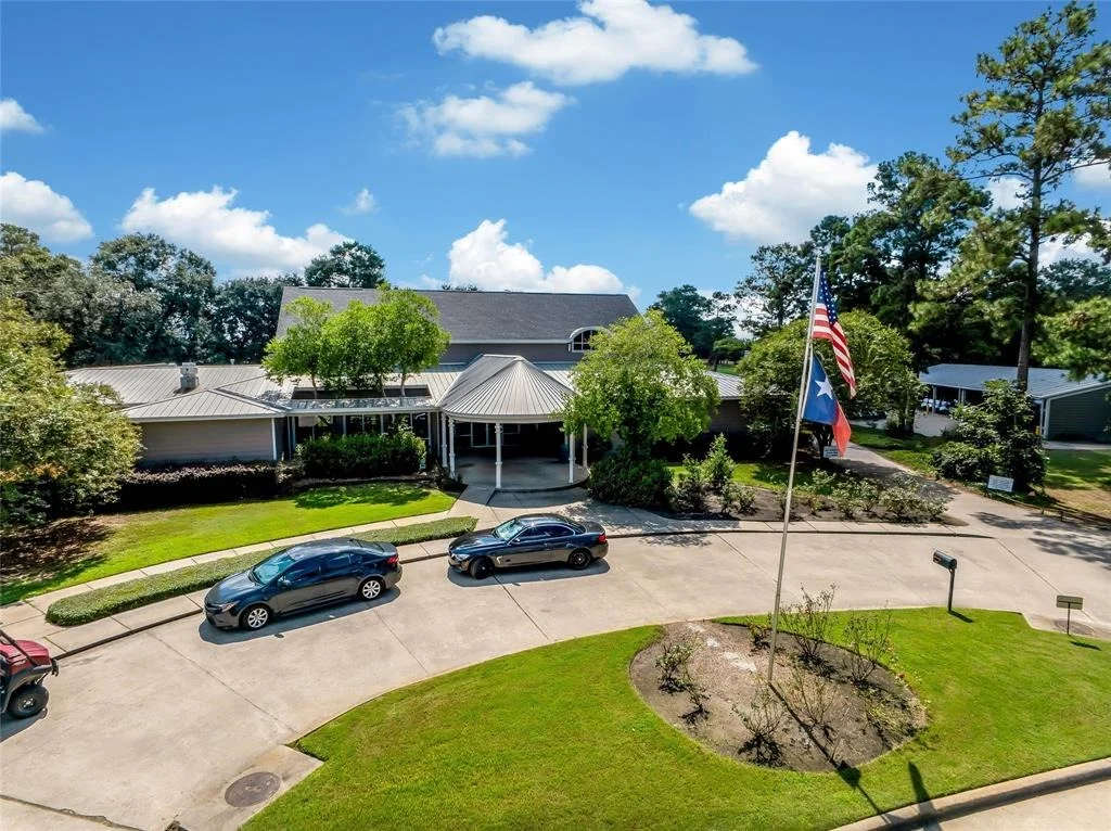Photo of 5831 Pinelake Crossing Drive