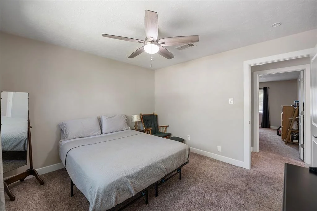 Photo of 6910 King Arthur Court