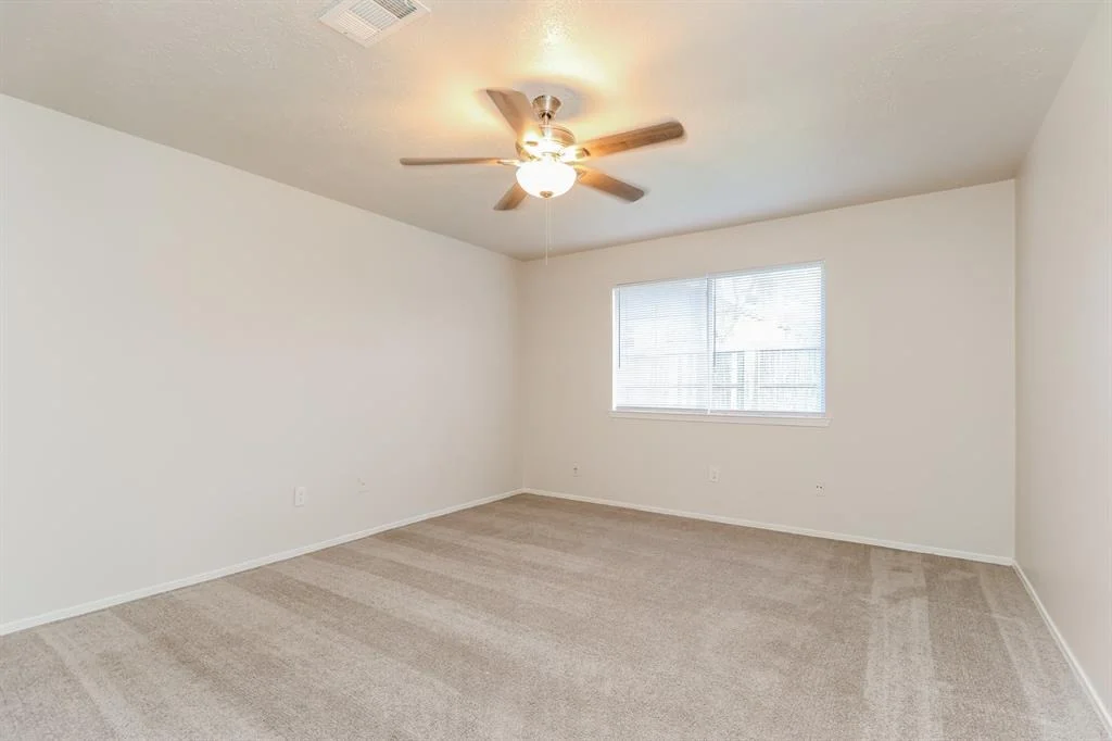 Photo of 5506 Lynngate Drive