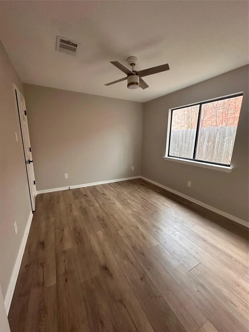 Photo of 3812 Maple Drive
