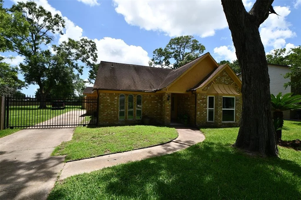 Photo of 112 Saint Cloud Drive