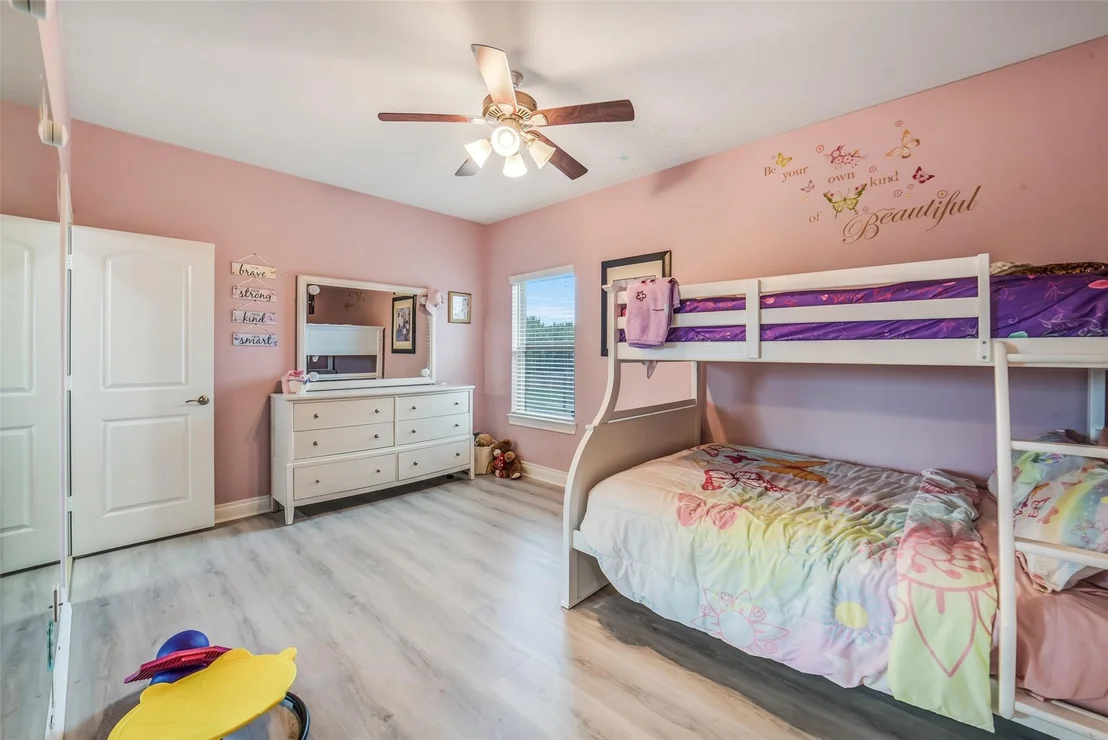 Photo of 2202 Park Ravine Drive