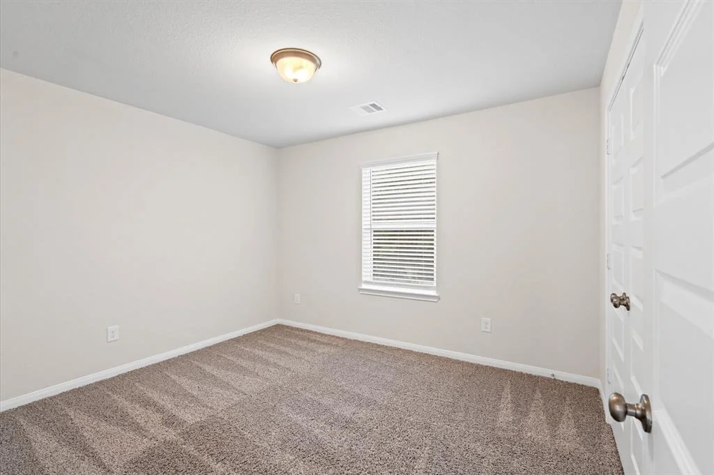 Photo of 7051 Silverleaf Oak Street