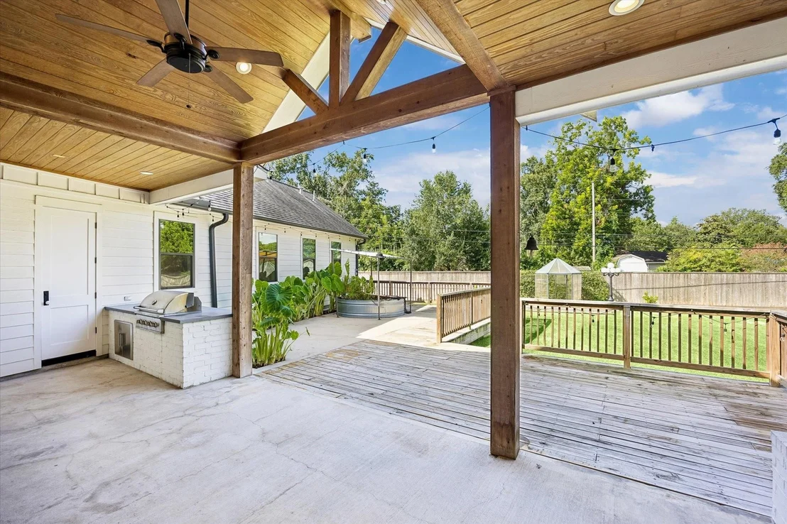 Photo of 9333 Spring Branch Drive