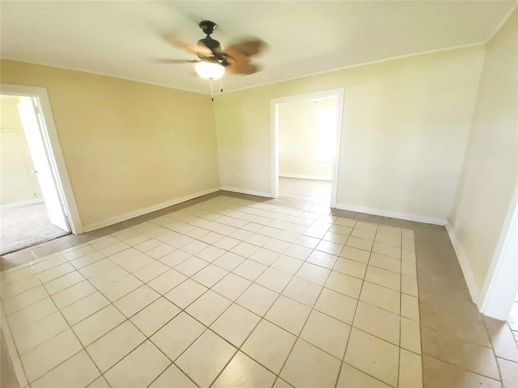 Photo of 4915 County Road 227